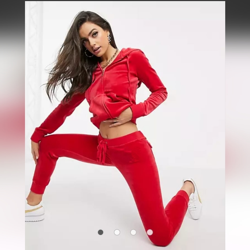 Juicy Couture Velvet Tracksuit - Picture 1 of 9